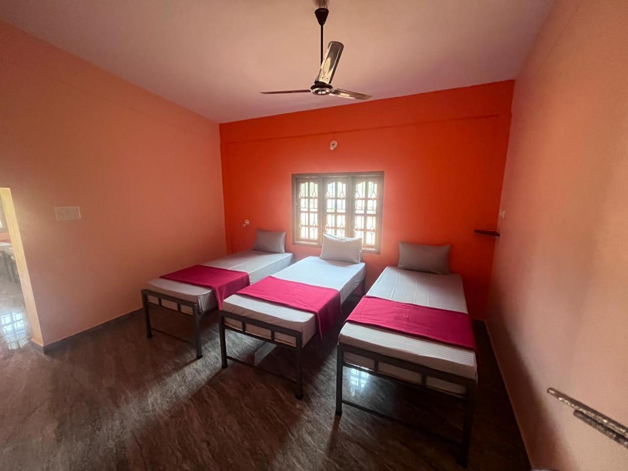 Hostelvk Gokarna Gokarna (Karnataka) Exterior foto